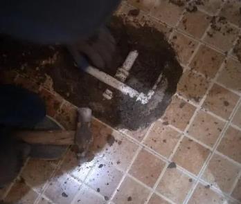 咸安卫生间漏水维修公司为您分享下卫生间渗水如何处理及注意事项